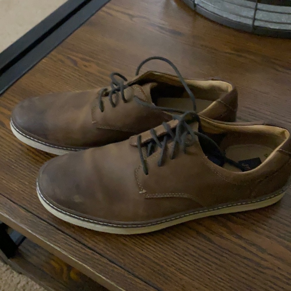 Johnston & Murphy size 8 sheepskin shoes